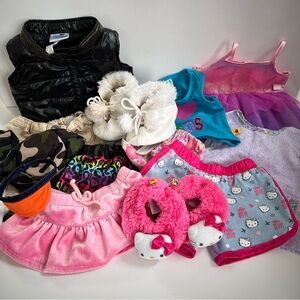 Build A Bear clothing & accessories lot (Hello Kitty, ice skates etc, 16 pieces)